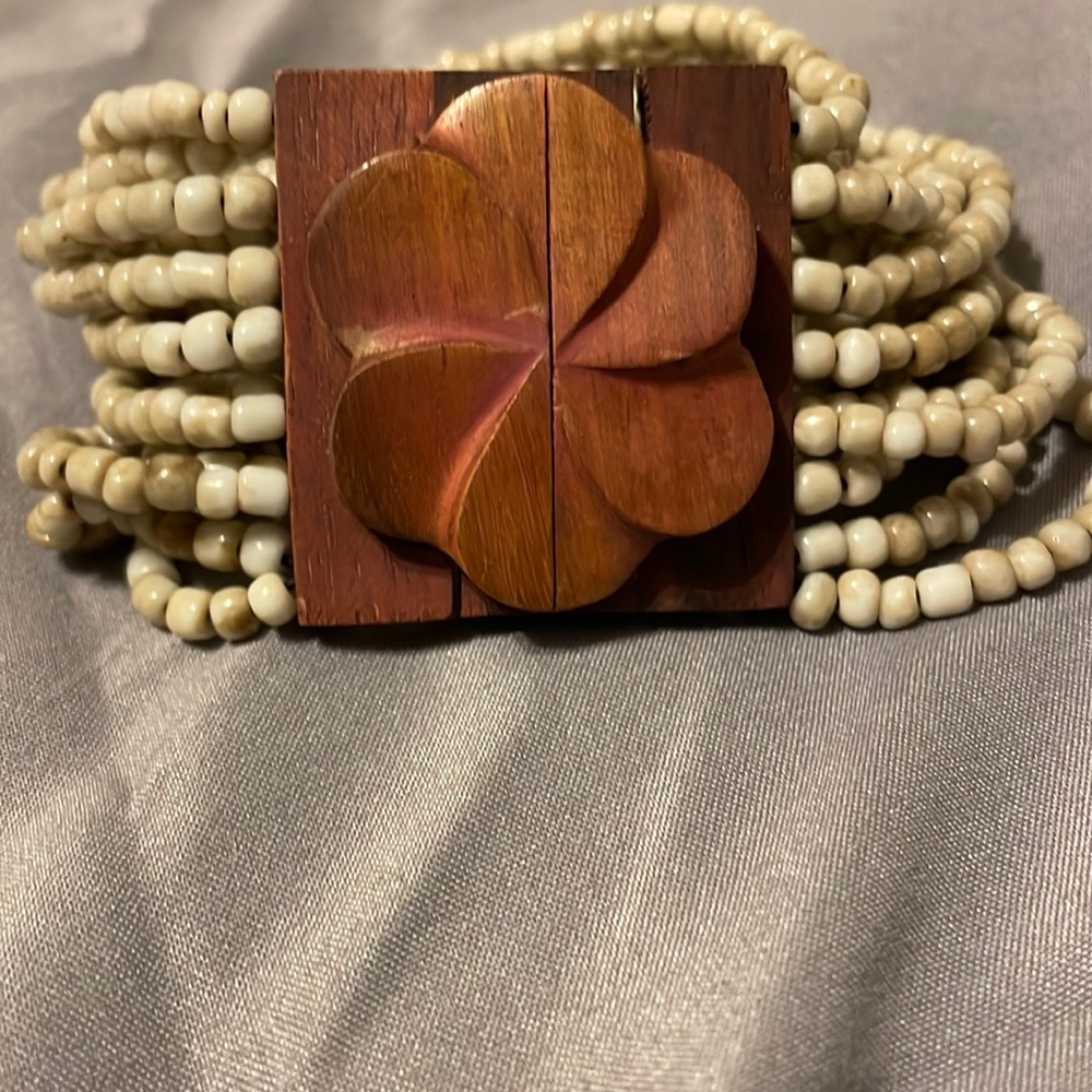 Coconut Shell & beaded bracelet